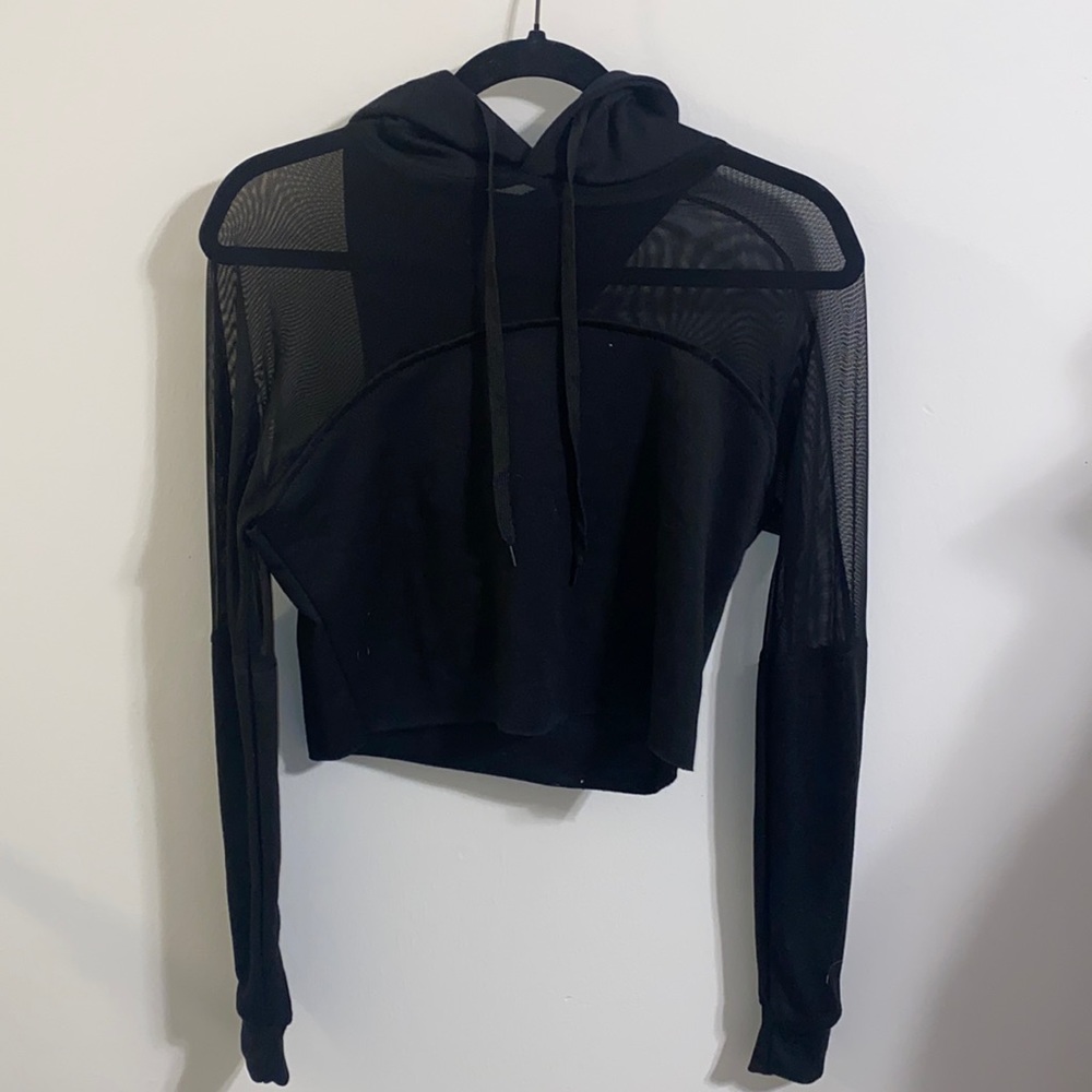 Mesh Black Hoodie cropped